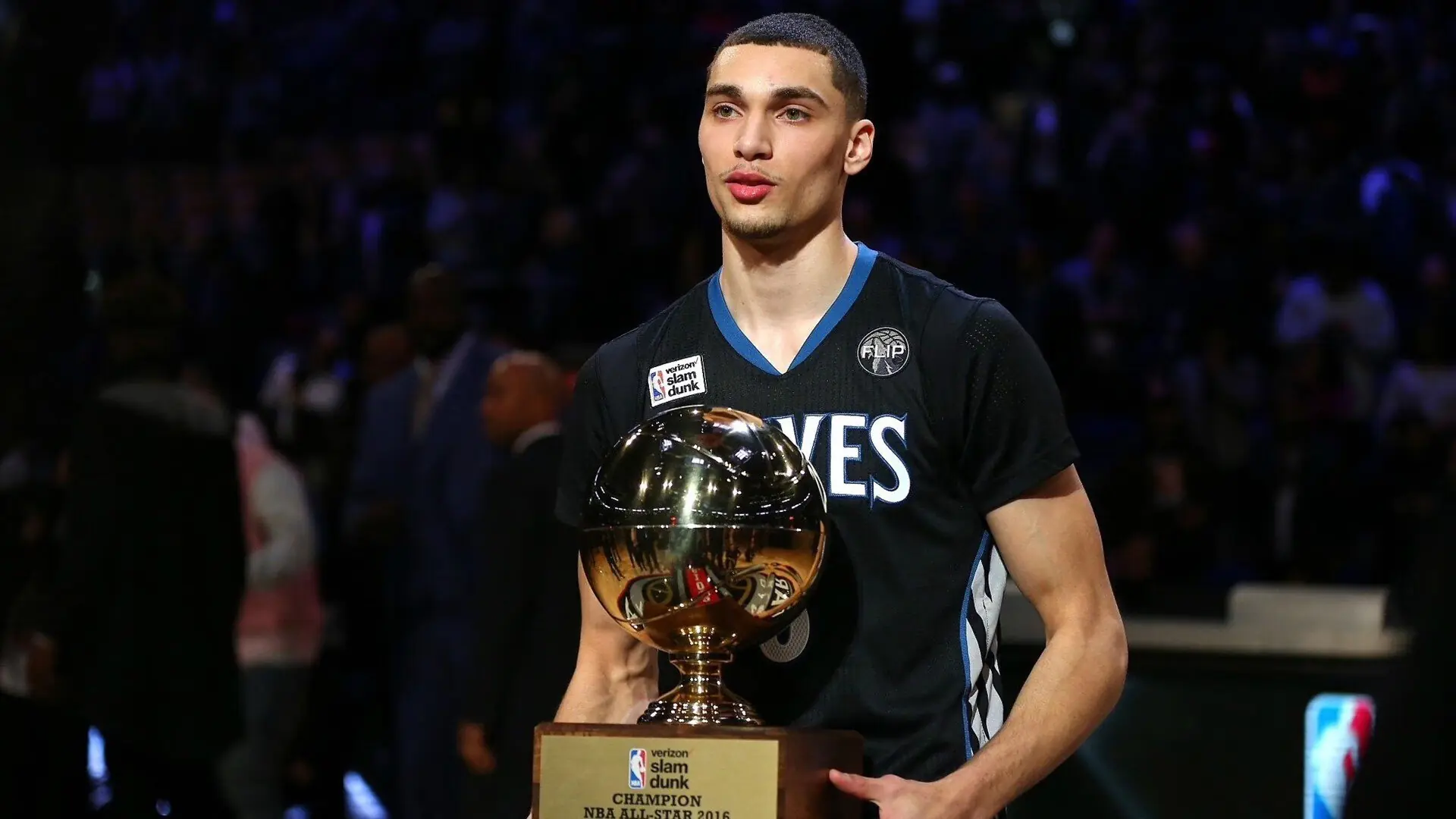 门将内赫尔关键扑救，确保美国女足胜利，内马尔守门员